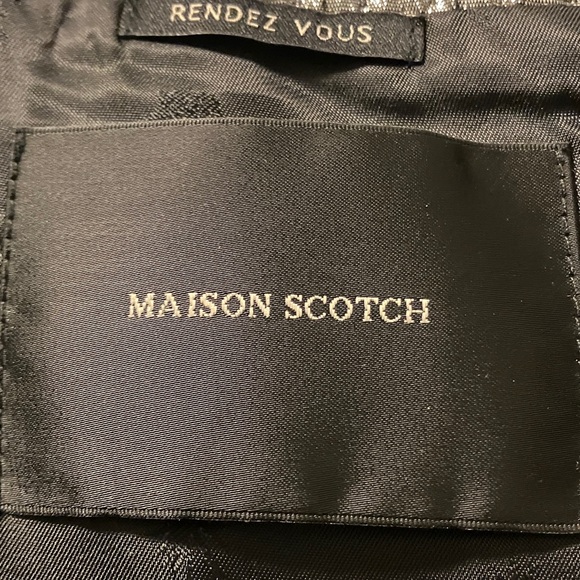 Newly added🌟Maison Scotch Sleek Black Vest - Picture 2 of 8